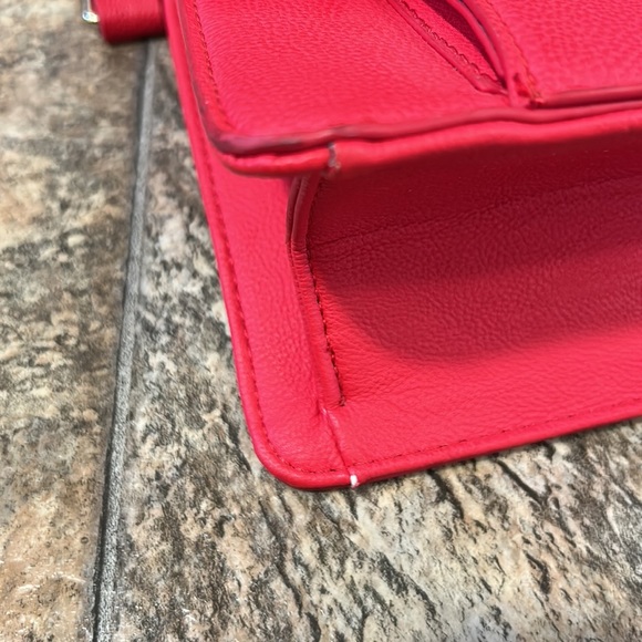 Betsy Johnson Red Animal Print Bow Satchel - Picture 5 of 14